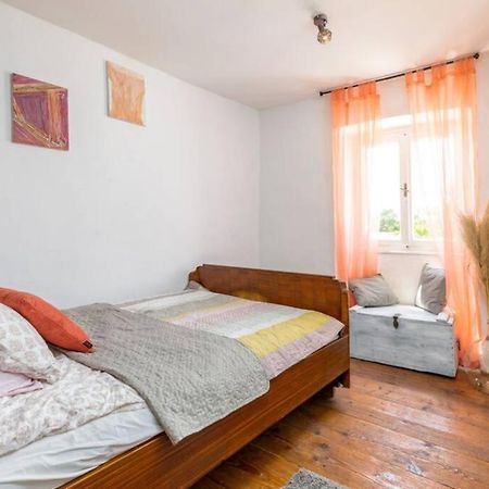 Casa Di Pietra Matelici Villa Divšići Exterior foto
