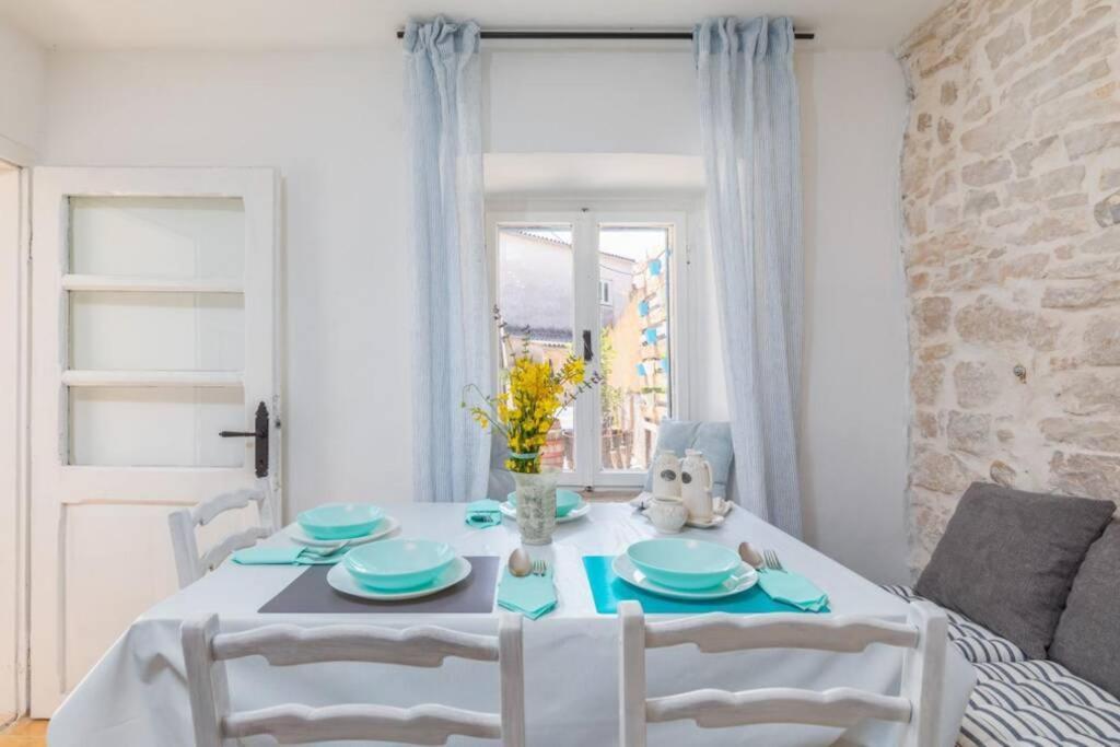 Casa Di Pietra Matelici Villa Divšići Exterior foto
